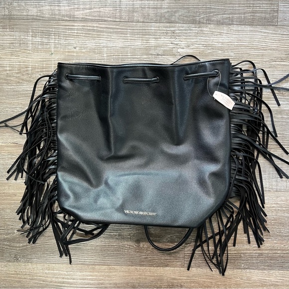 NWT Victoria’s Secret vegan leather bag - Picture 3 of 11